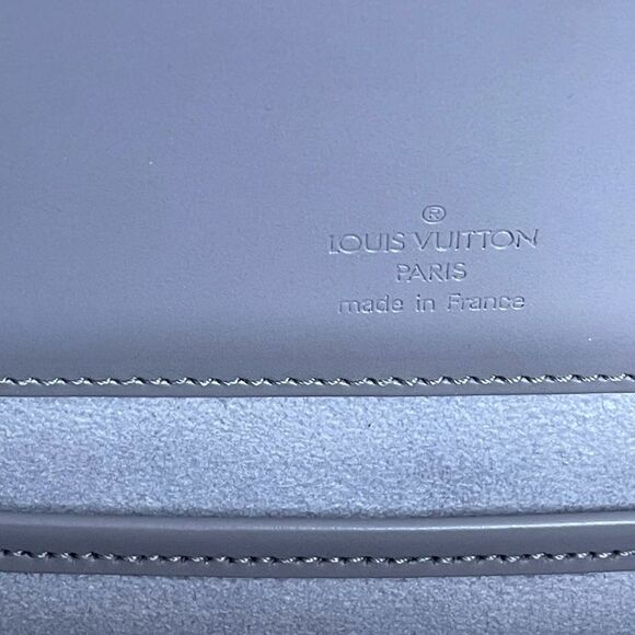 Pristine!! Louis Vuitton/vintage nocturne GM
Designer shoulder handbag - Picture 8 of 16